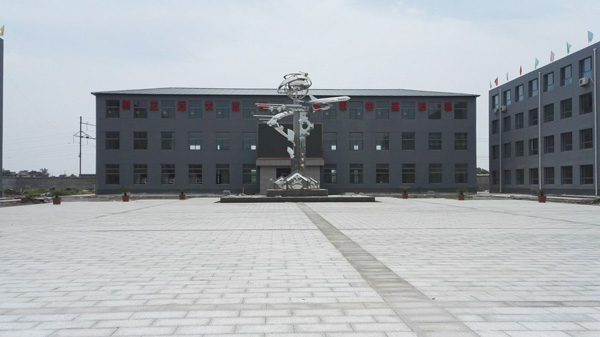 石家莊中英航空學校有什么就業(yè)保障和獎勵措施？